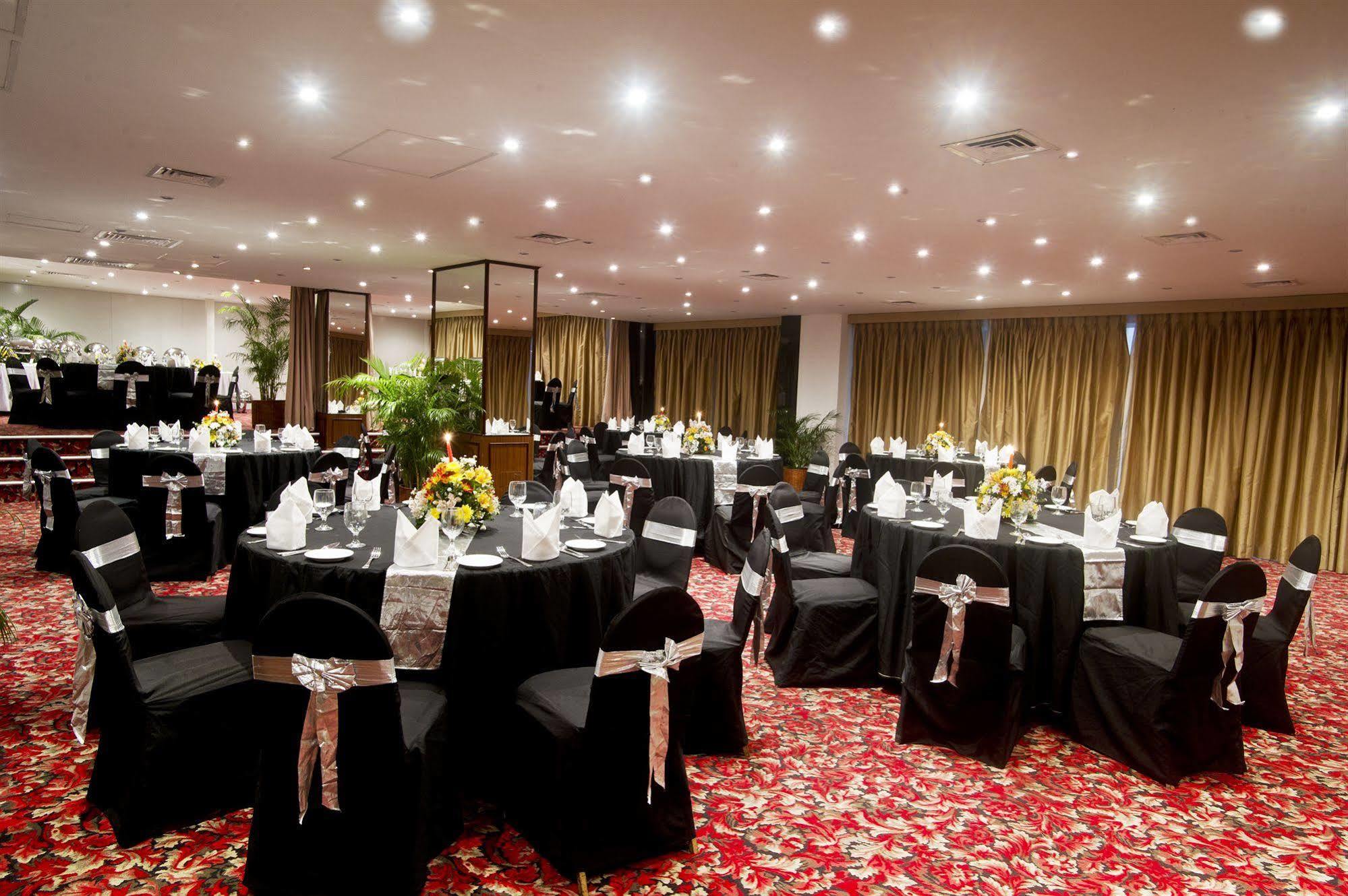 Global Towers Hotel & Apartments Colombo Eksteriør billede