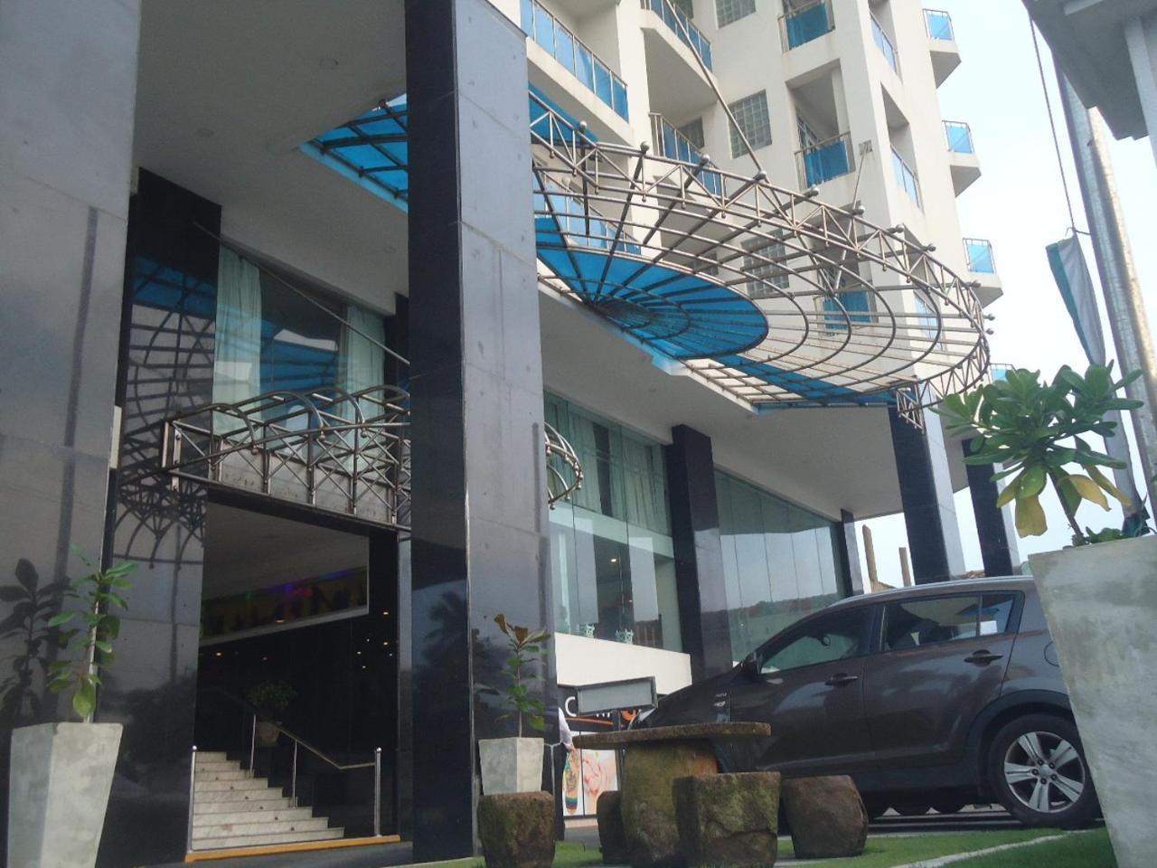 Global Towers Hotel & Apartments Colombo Eksteriør billede