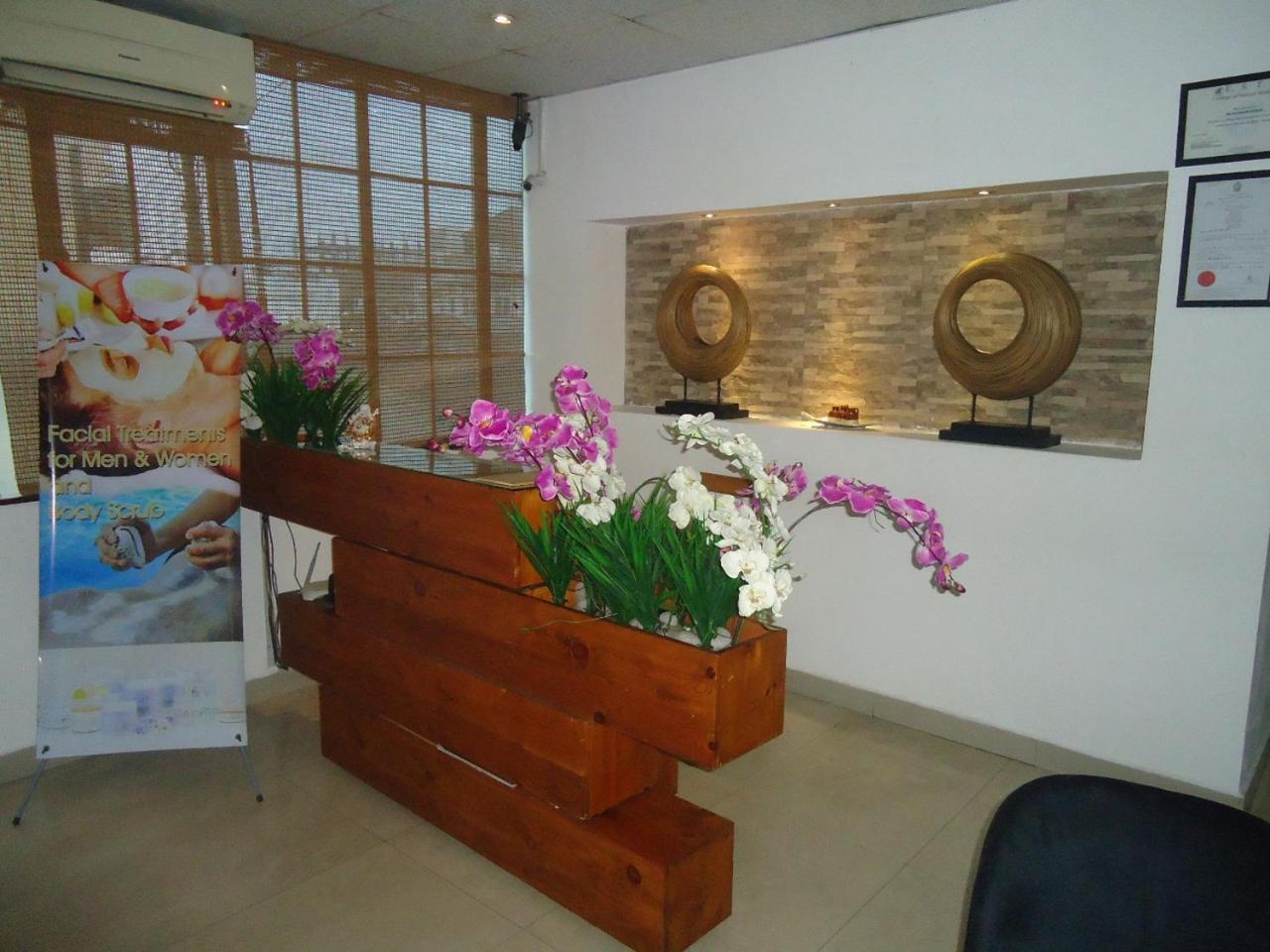Global Towers Hotel & Apartments Colombo Eksteriør billede